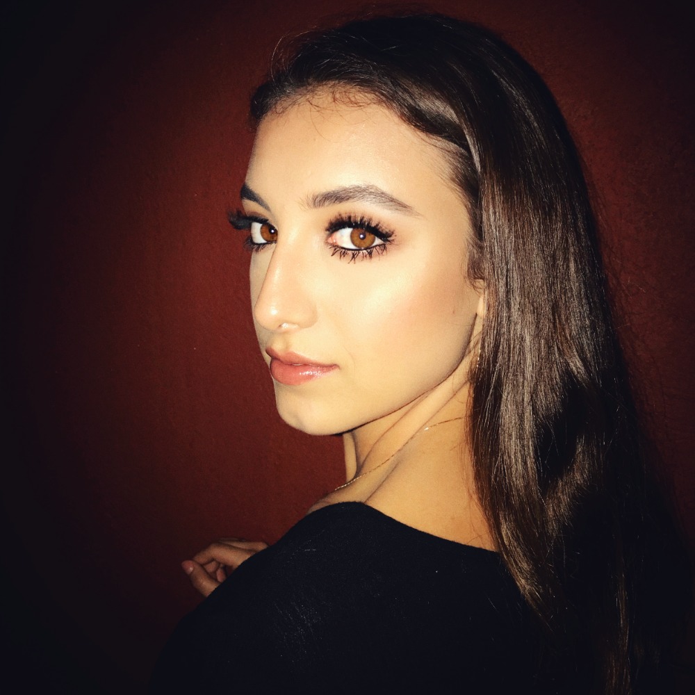 Meet your Posher, Vanessa